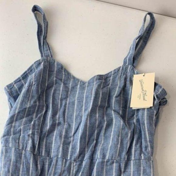 NEW Universal Thread Blue  Sleeveless Jumpsuit - Picture 2 of 5